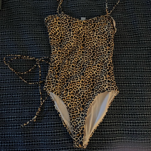 Nordstrom Chelsea28 XS leopard print one piece swimsuit - Picture 1 of 8
